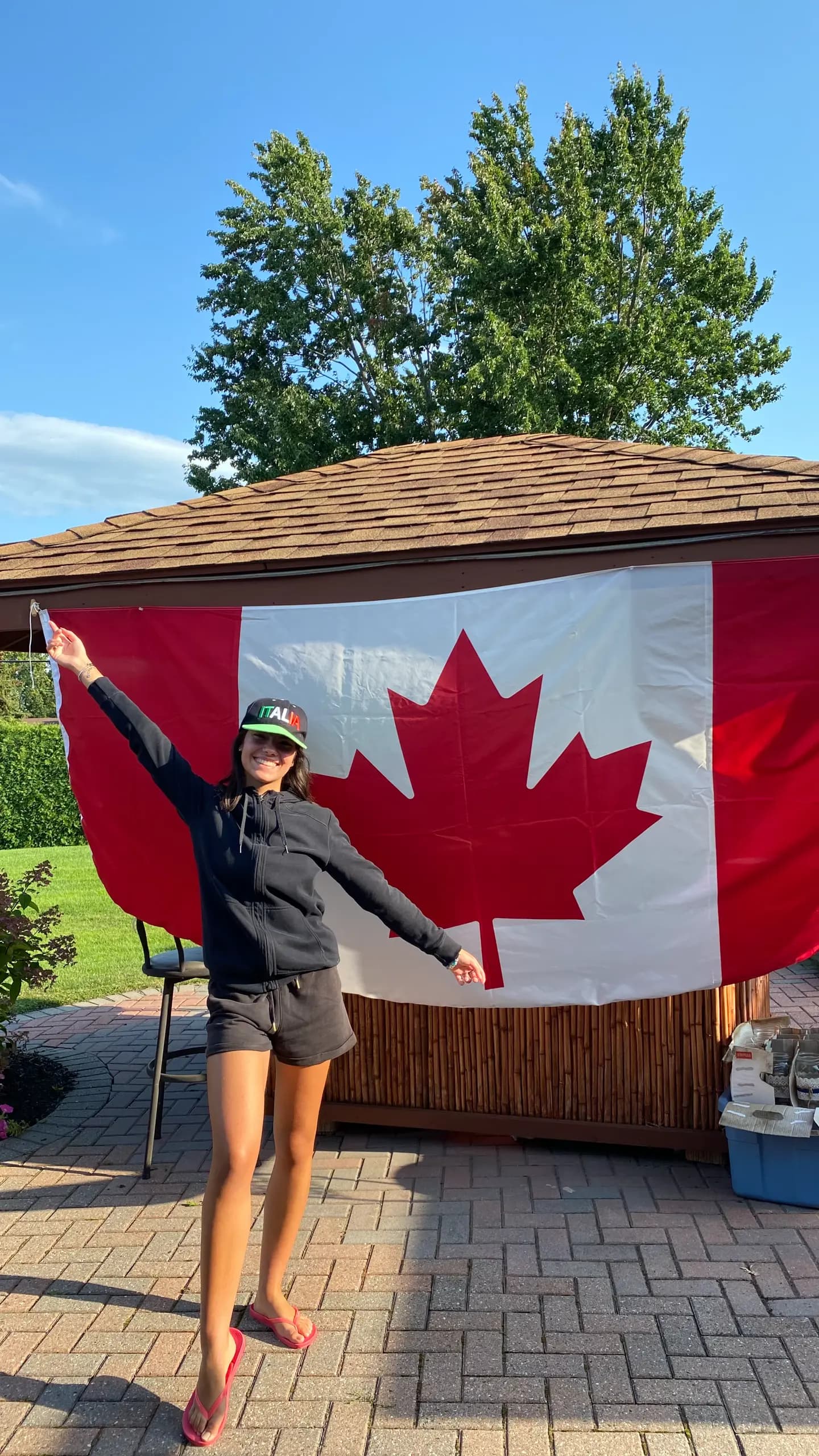 Federica Lavenuta Ypca Nengl 21   Canada Anglofono   Studentessa   Bandiera  Esterna   Pag Paese   Orizzontale