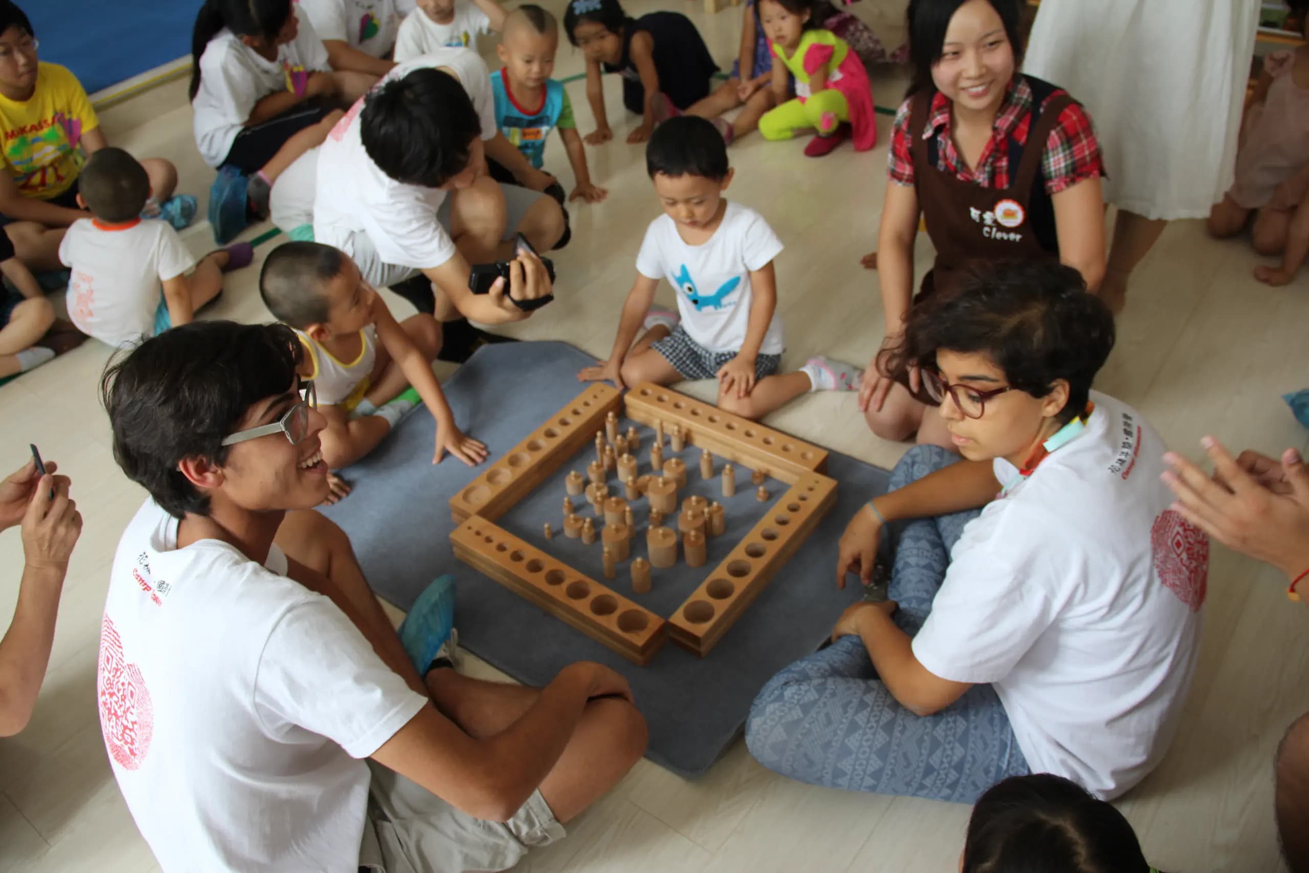 Mattia Guarnieri Ipchn 2014   Cina   Famiglia Ospitante   Monumento   Pag Programma   Orizzontale (21)