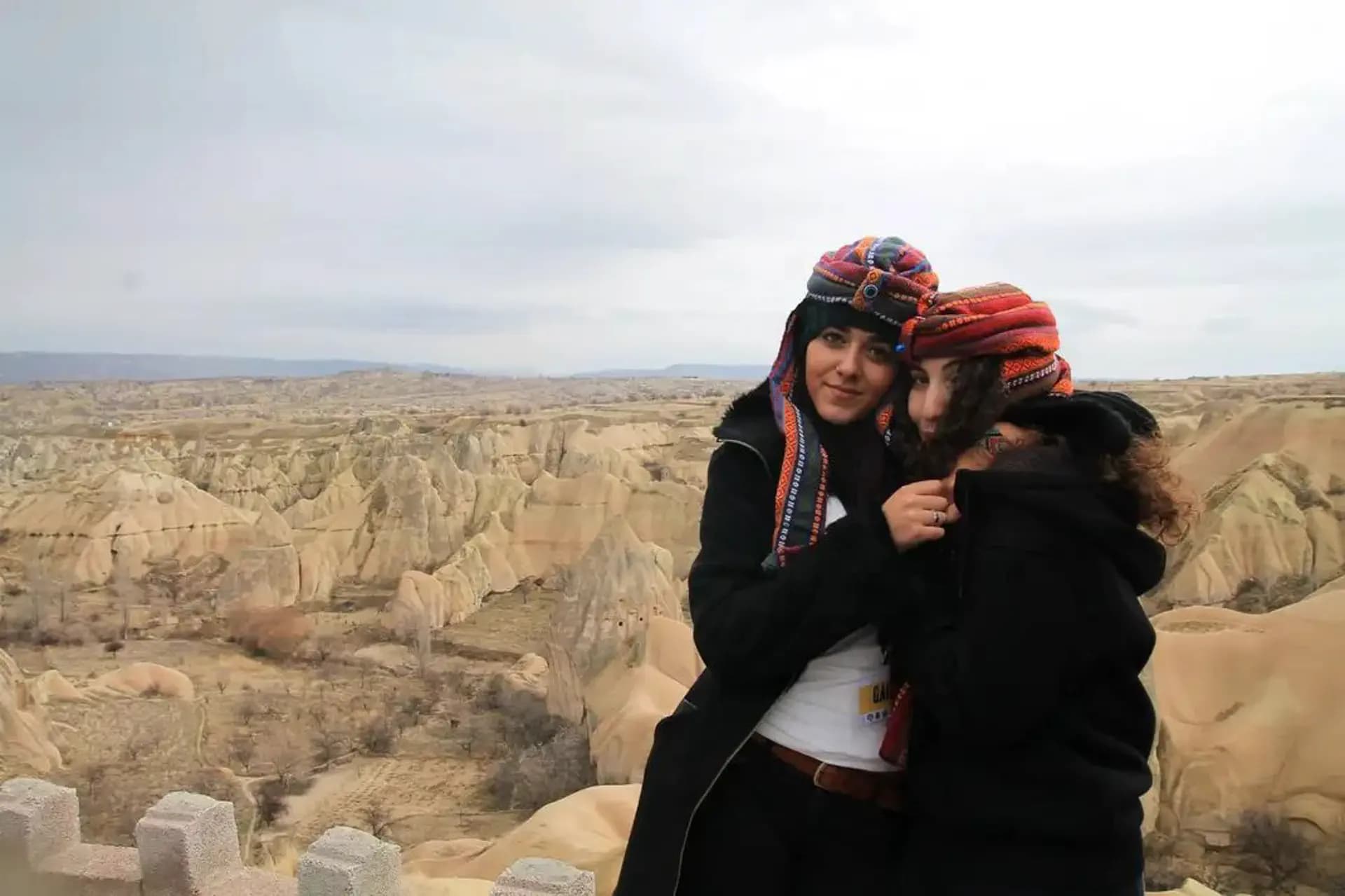 Gaia Rea Y Psc Nh 2015   Turchia   Studentessa   Pag Paese  Paesaggio   Orizzontale (8)