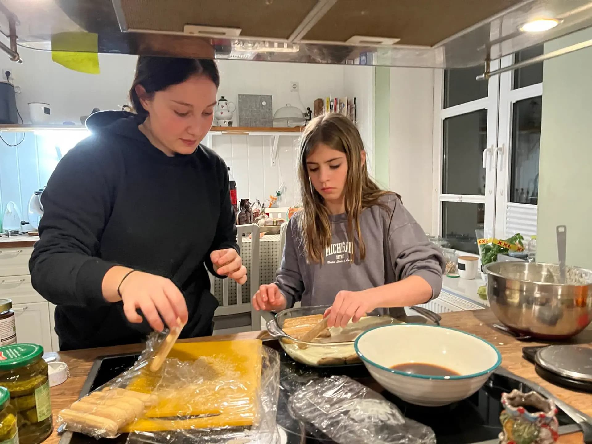 Carolina Barone Y Psc Nh 2024 Egm Cl Pescara  Germania   Studentessa   Sorella Ospitante   Bambina   Cibo   Casa   Pag Programma   Orizzontale