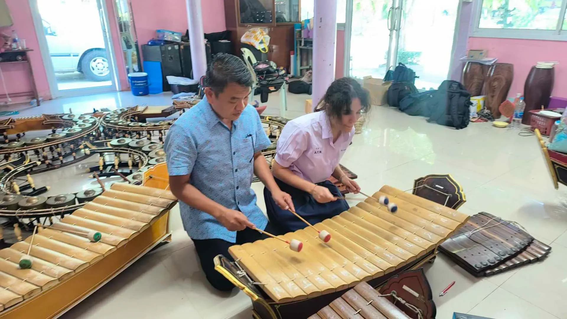 Alice Elisir T Rse Nh 2023 Tha   Thailandia   Studentessa   Scuola   Musica  Pag Programma   Orizzontale (1)