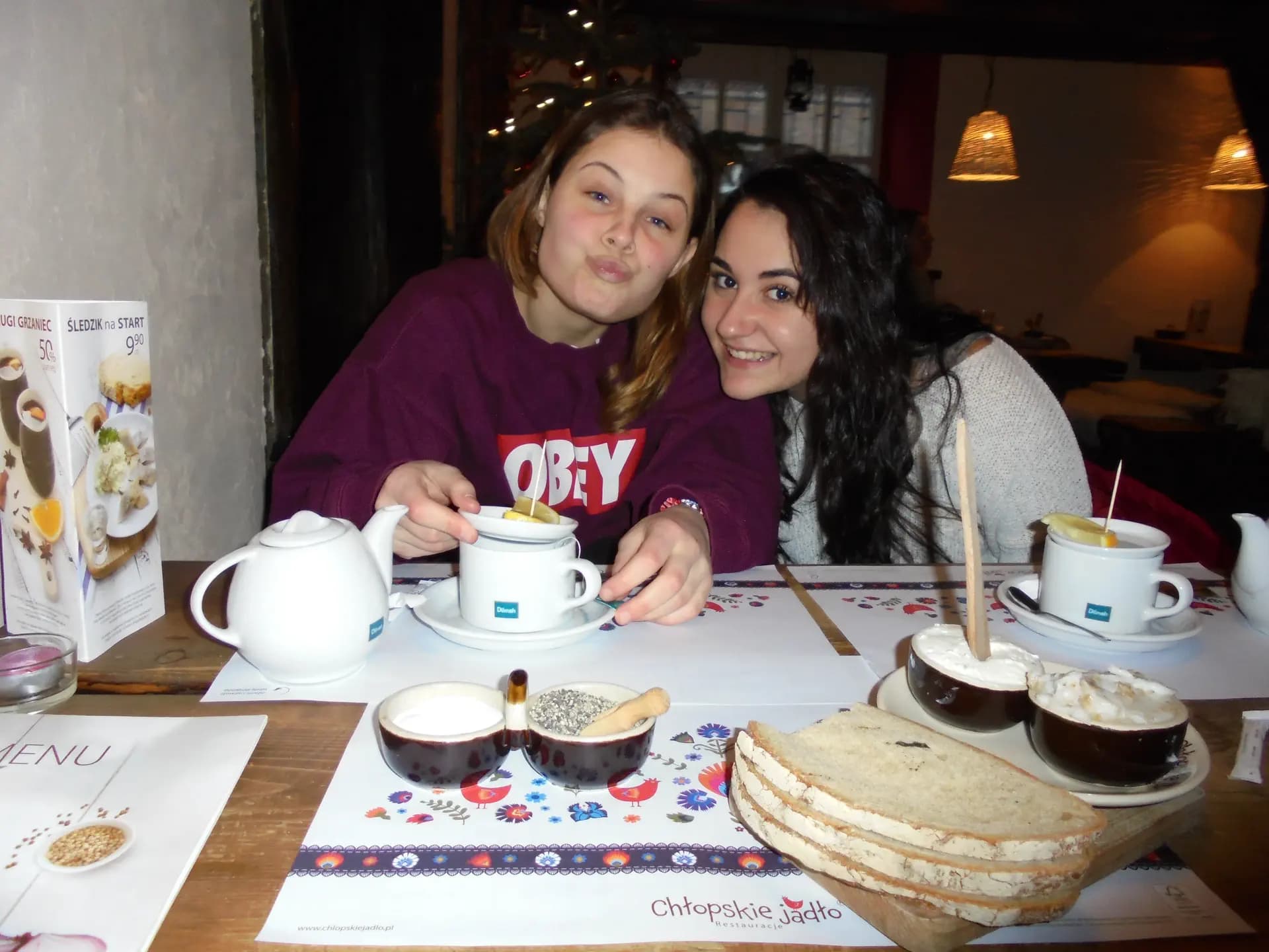 Valentina Dattolo Y Psc Nh 2014 Pol    Polonia   Studentessa   Amiche   Pag Programma    Orizzontale (1)