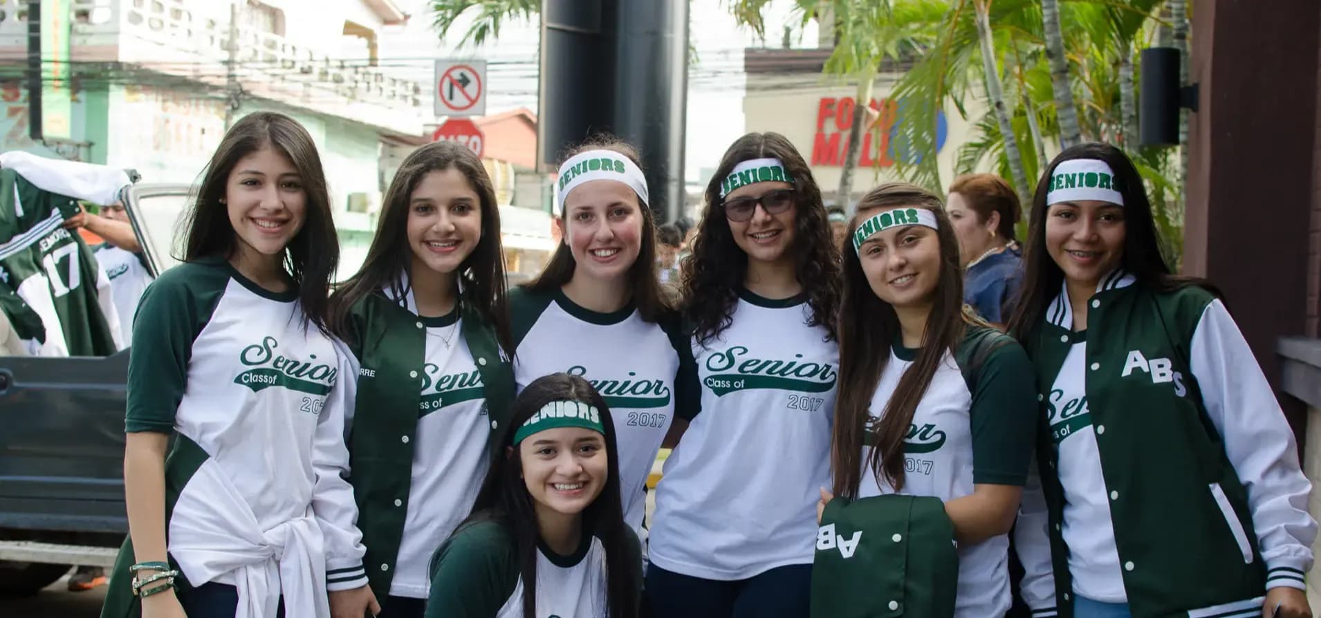 Jlenia Saba Yphon 2016   Honduras   Studentessa   Gruppo   Sport   Divisa    Pag Progamma   Orizzontale