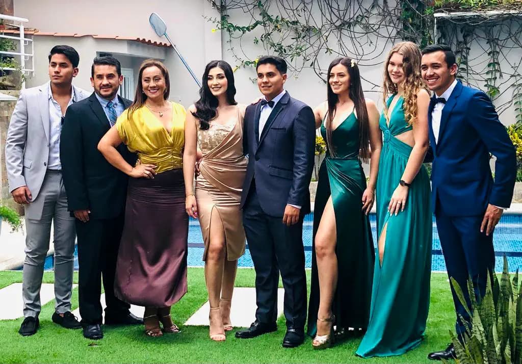 Afs IP   Ecuador    Gruppo   Prom   Pag Programma   Orizzontale