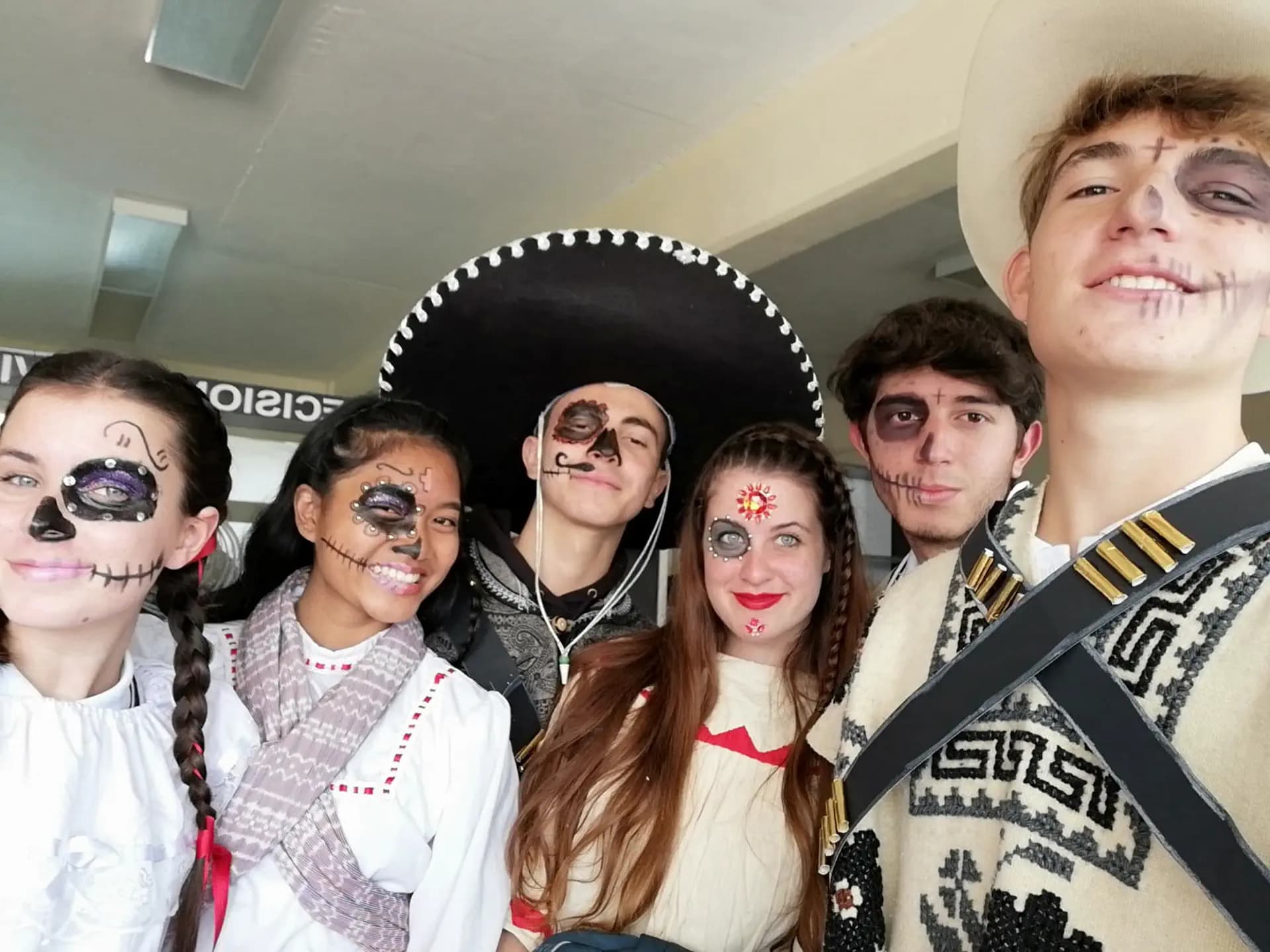 Alessio Trotta Y Psc Nh 2018 Mex   Messico   Studente  Gruppo   Tradizionale   Festa   Pag Programma   Orizzontale