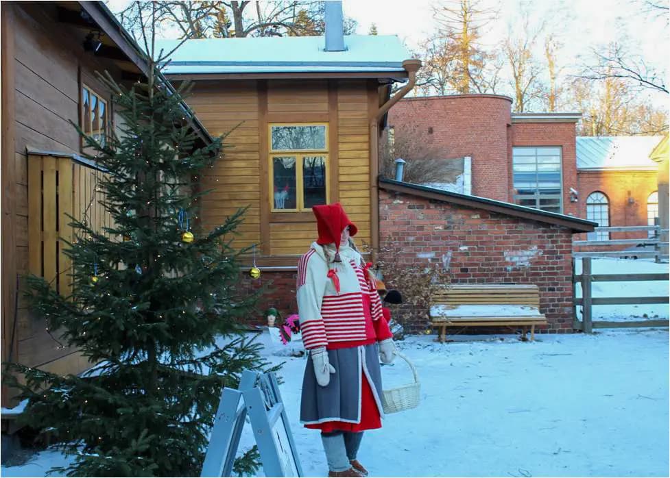 Madalina Sandu Y Psc Nh 2016 Fin   Finlandia  Studentessa   Natale   Pag Programma   Orizzontale (3)