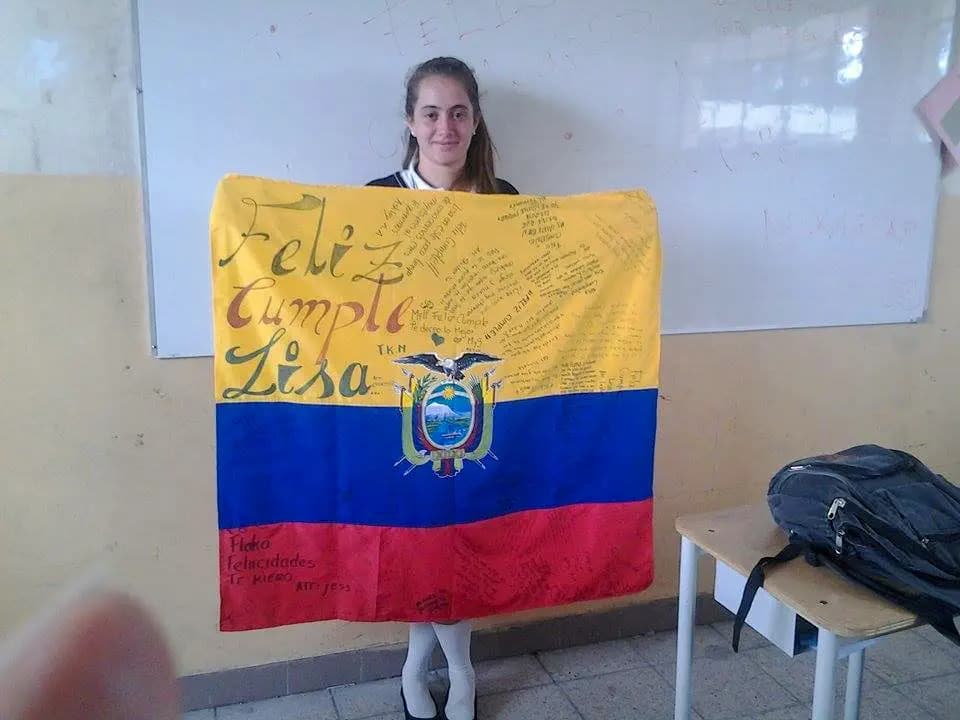 Lisa Soligo Y Psc N H2015 Ecu   Ecuador      Studentessa   Scuola   Bandiera   Pag Programma  Orizzontale