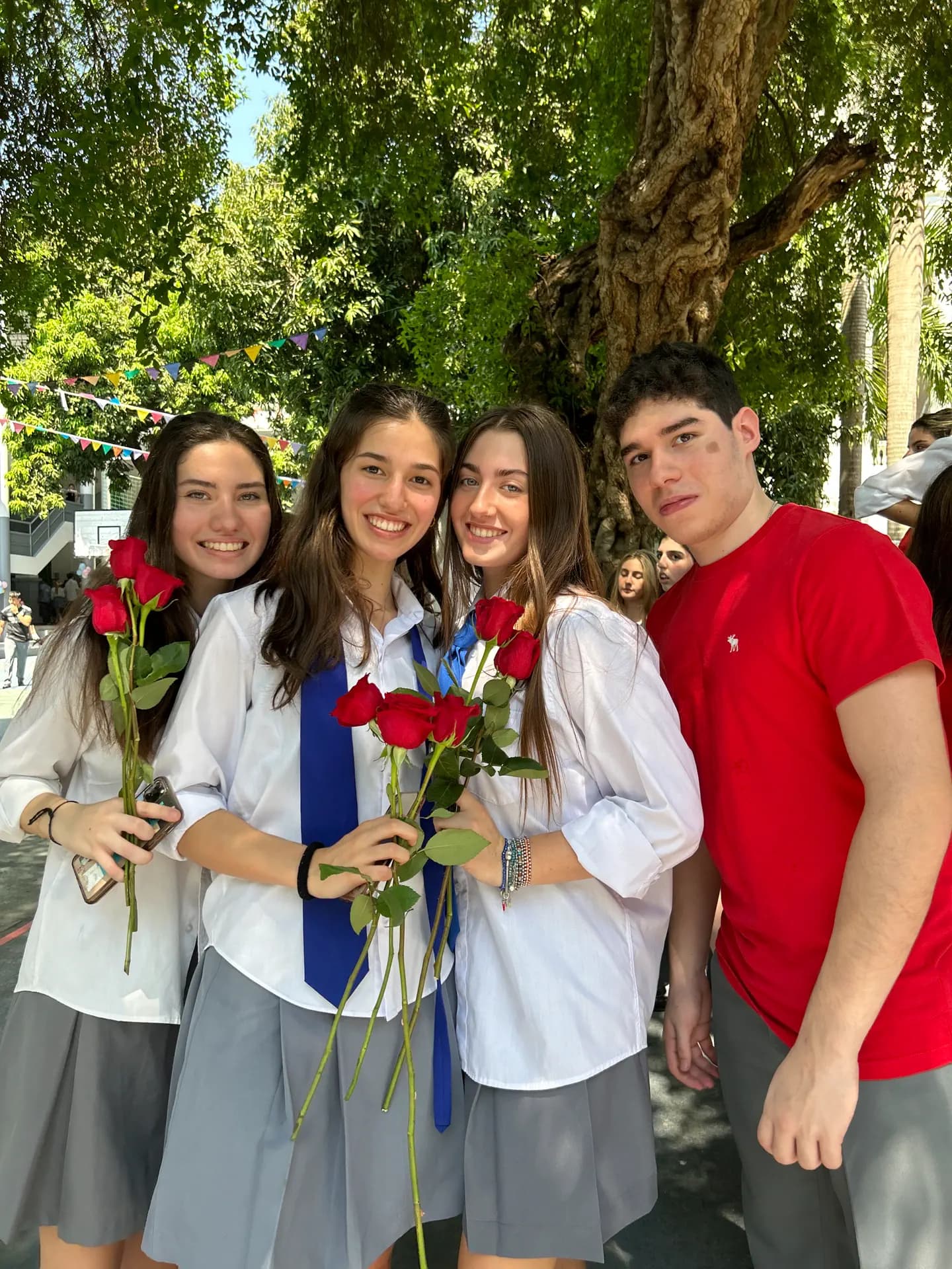 Greta Orioli Yp 2023 Par   Paraguay  Studentessa   Gruppo  Amiche   Divisa   Scuola   Pag Programma   Verticale (5)