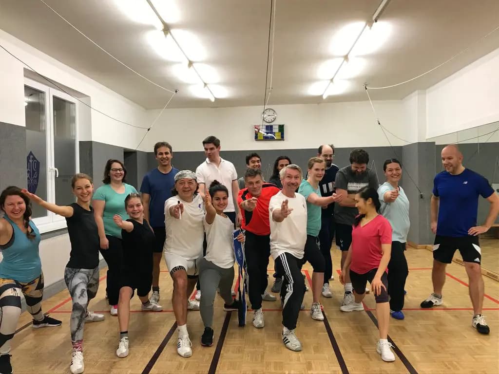 Laura Ganassali T Rec N H18 Aut Austria Studentessa Scuola Gruppo Sport Scherma Pag Programma Orizzontale