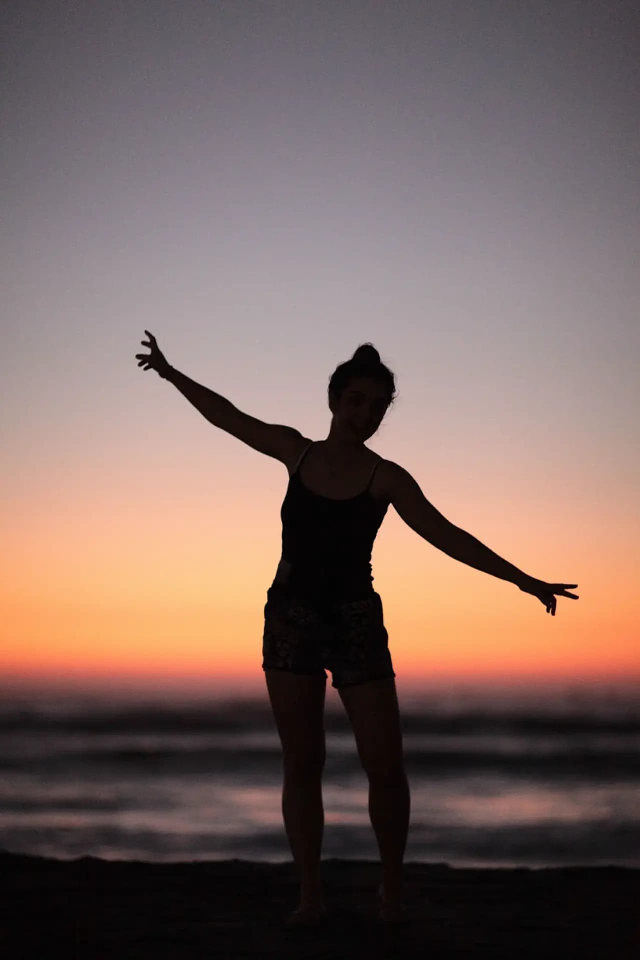 Marta Bortolato Y Psc Nh 2019 Per   Perù   Studentessa   Spalle   Tramonto   Pag Paese   Verticale