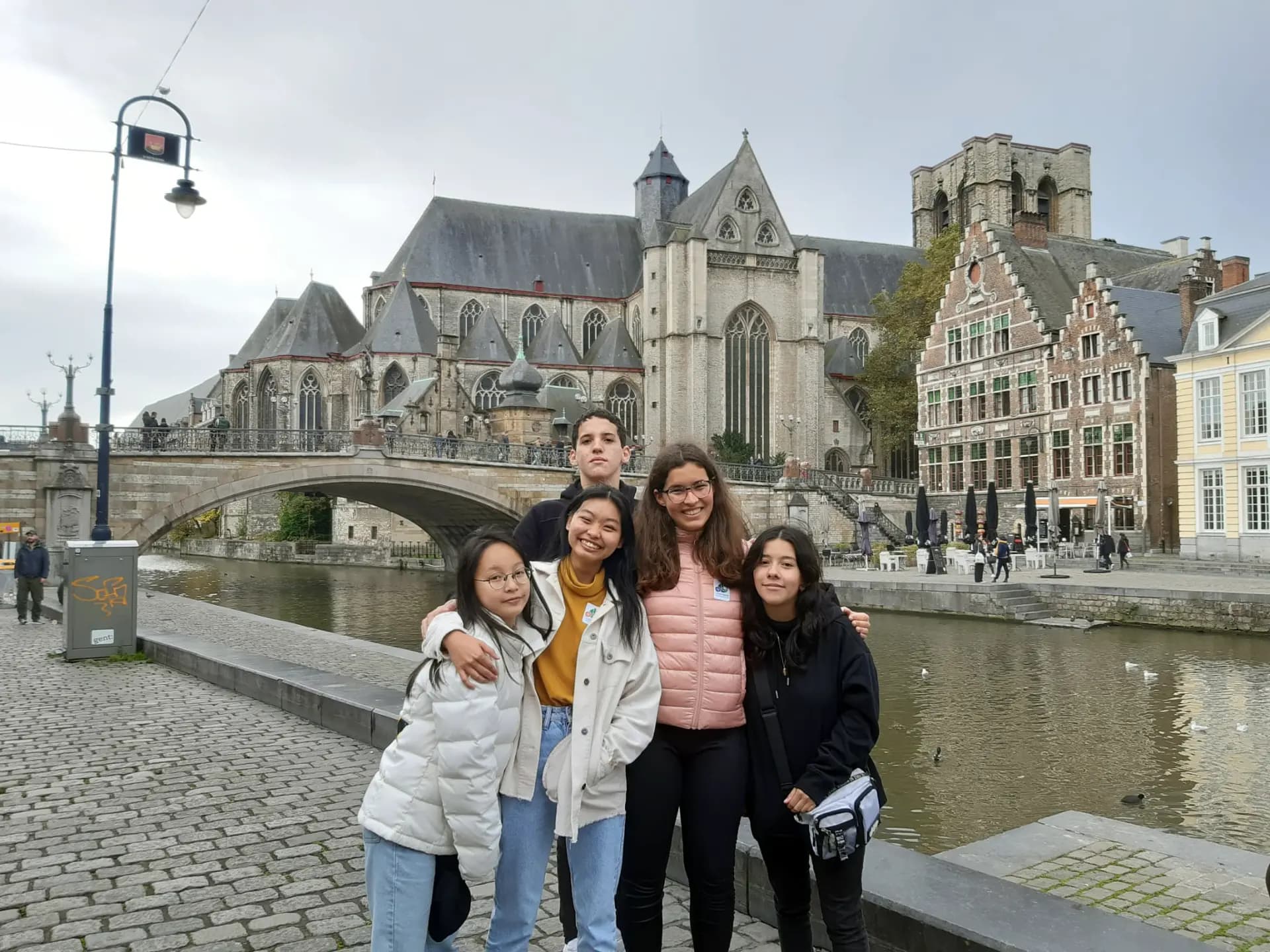 Lisa Milanese T Rp2 N H21 Bfl Belgio Studentessa Gruppo Città . Pag Programma Orizzontale