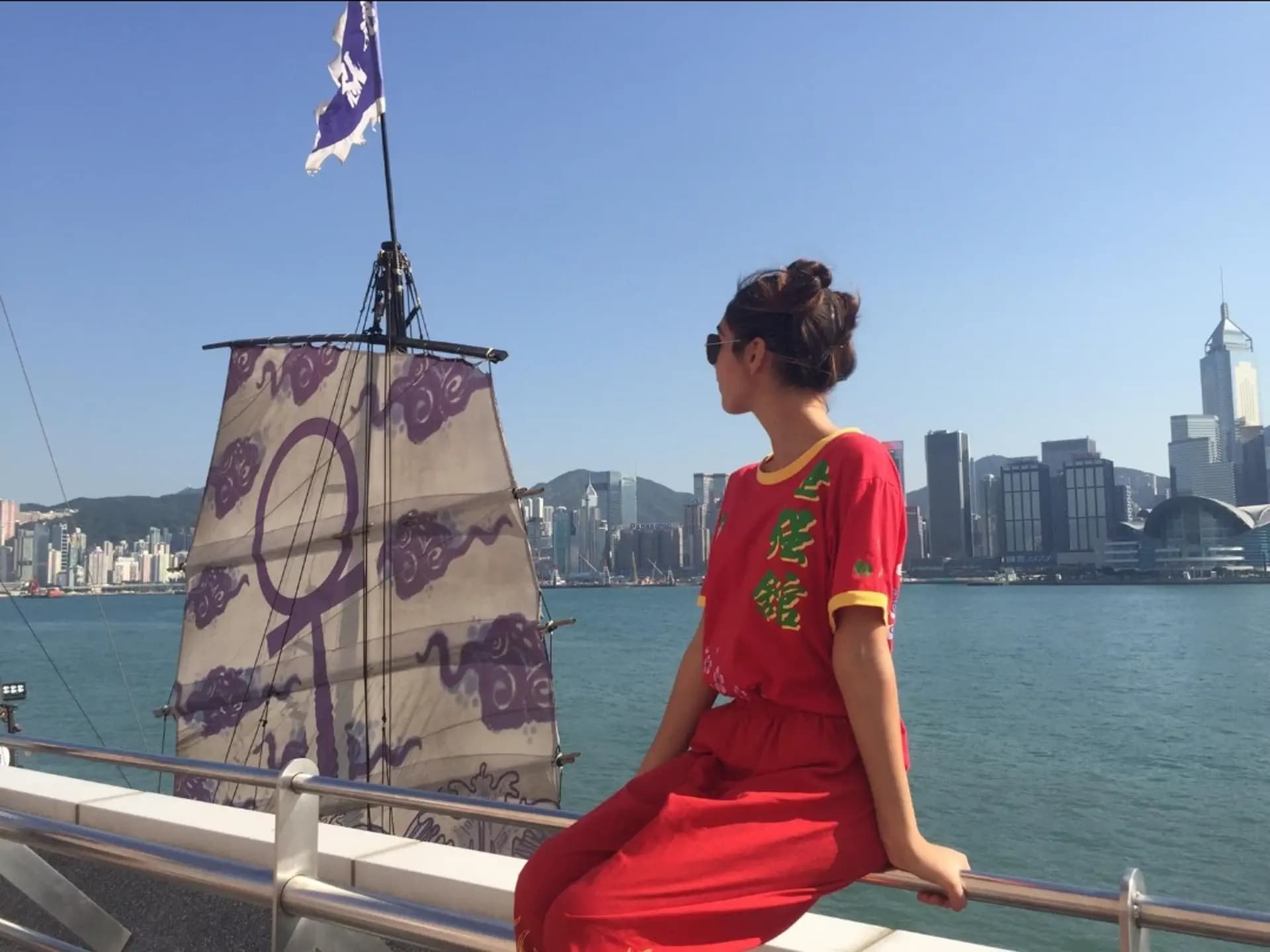 Alice Annicchiarico Y Psc Nh 2018 Hkg Hong Kong Studentessa Cttà Costume Tradizionale Barca Pag Paese Orizzontale