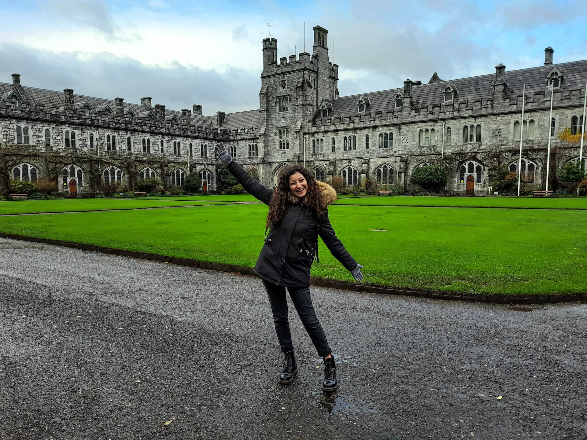 Marta Franzoni Y Psc N H20 Irl 2020 Irlanda Studentessa Monumento Pag Programma Orizzontale (1)