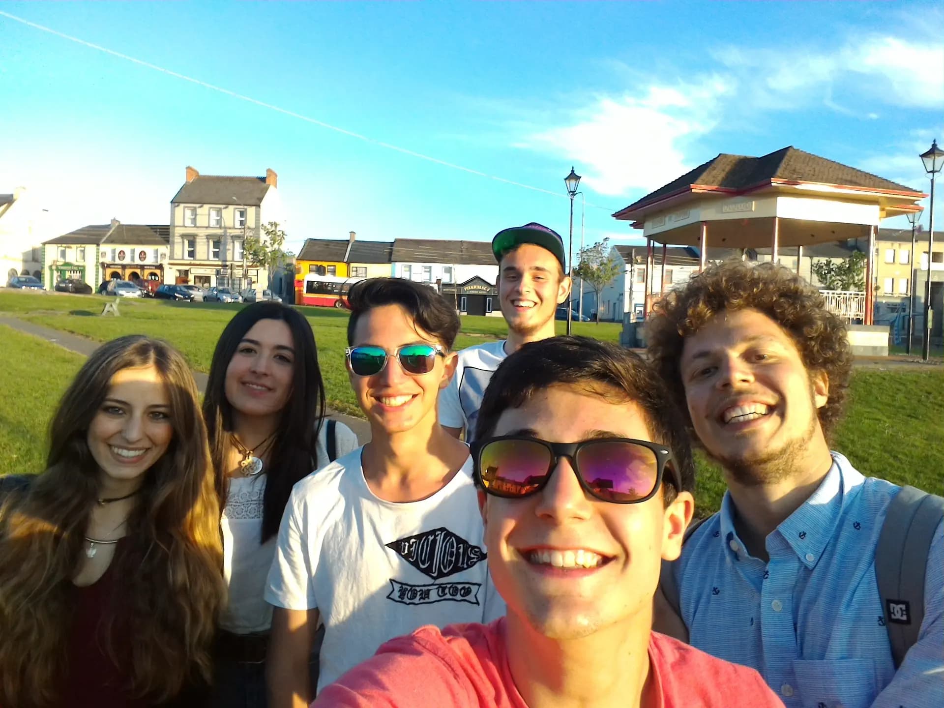 Giacomo Casali Y Psc Nheil 2015 Irlanda Studene Amici Scuola Esteron Gruppo Pag Programma Orizzontale (2)
